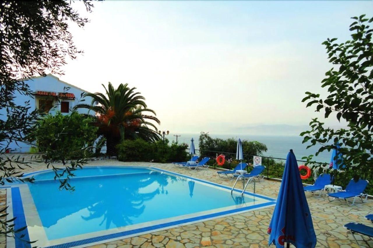 Dionysos Apartments Apraos Екстериор снимка