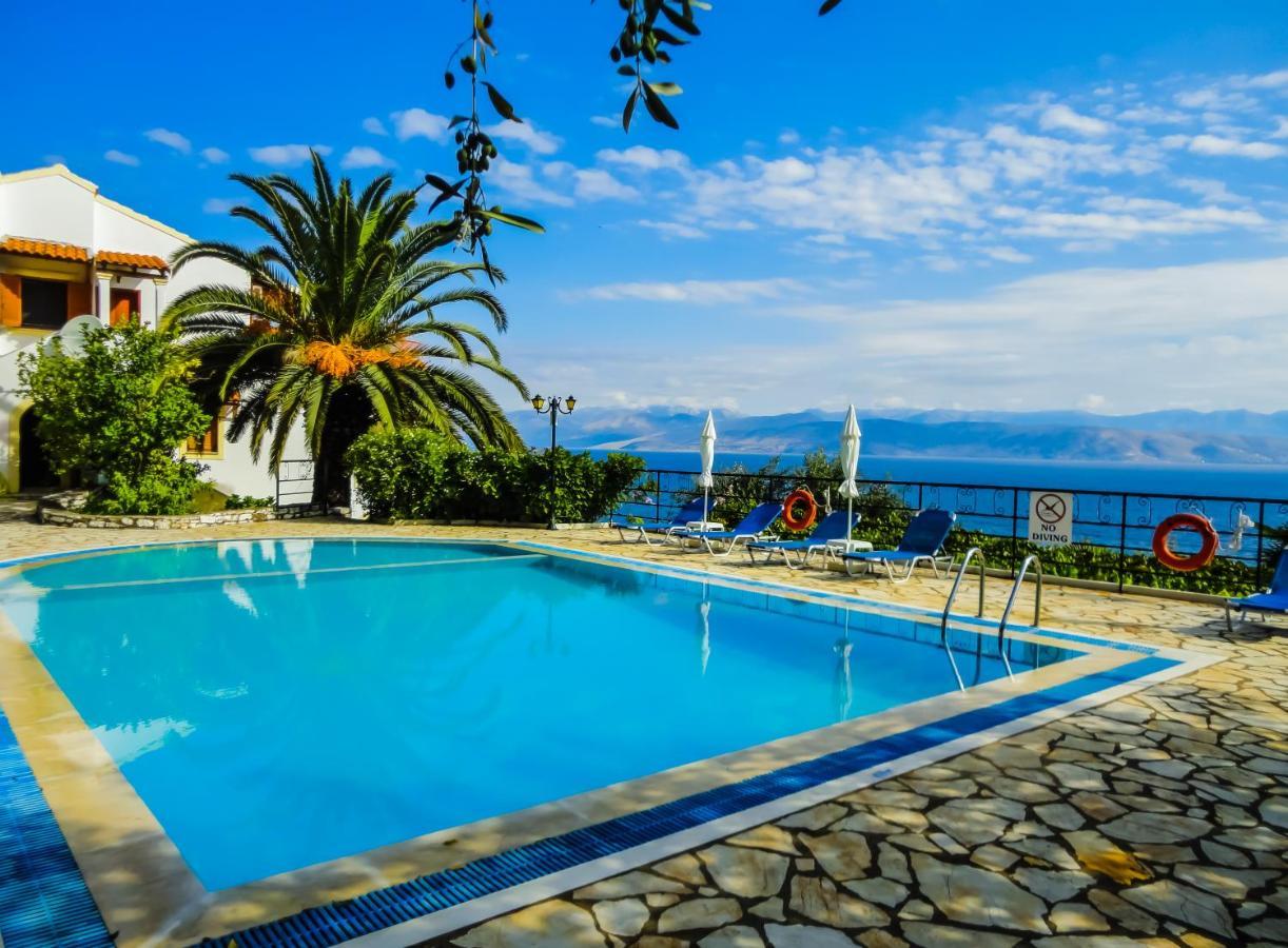 Dionysos Apartments Apraos Екстериор снимка