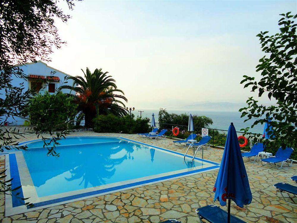 Dionysos Apartments Apraos Екстериор снимка