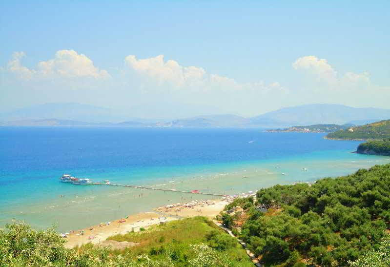 Dionysos Apartments Apraos Екстериор снимка